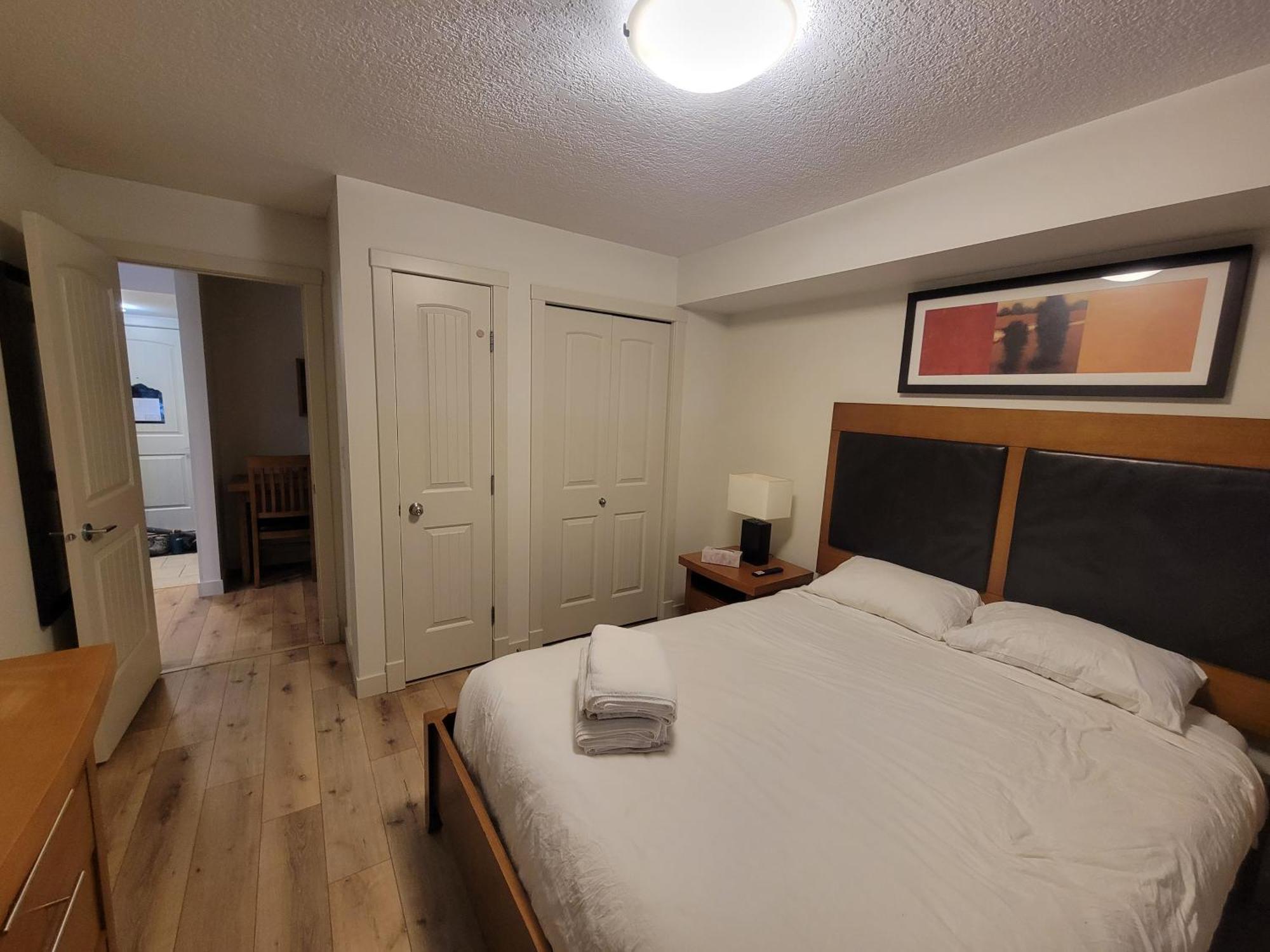 Apartamento Rocky Mountain Getaway Canmore Exterior foto